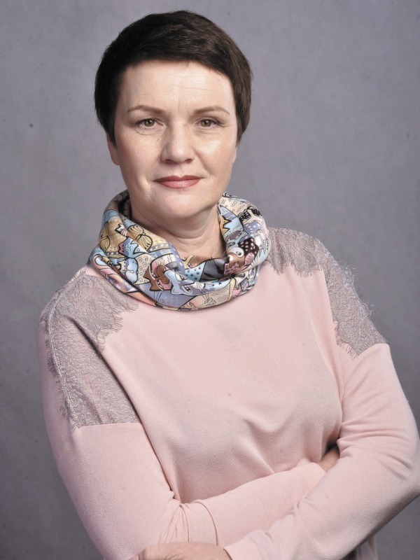 Долгополова Марина Васильевна.